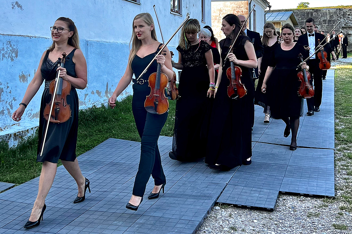 Opera festival orchestra